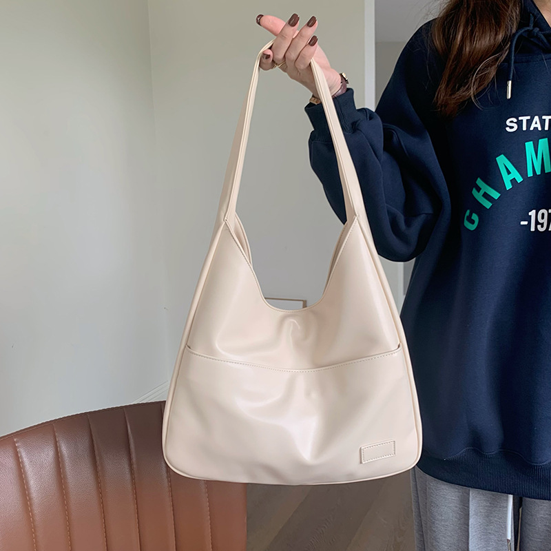 White PU Shoulder Bag