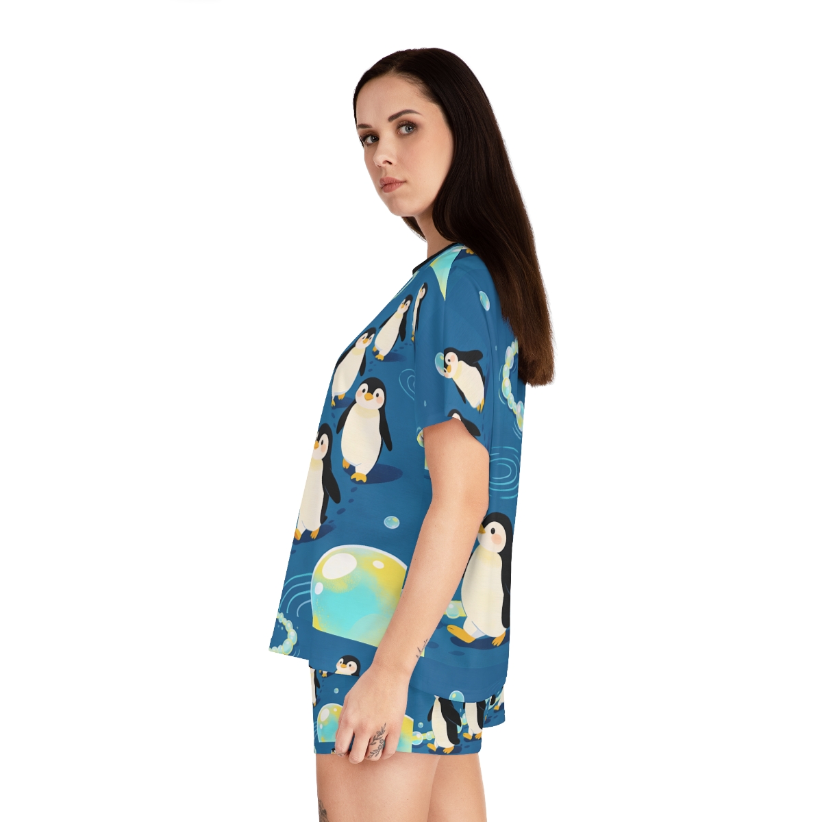 HD Bubbletrail Penguins Women’s Short Pajama Set — additional view