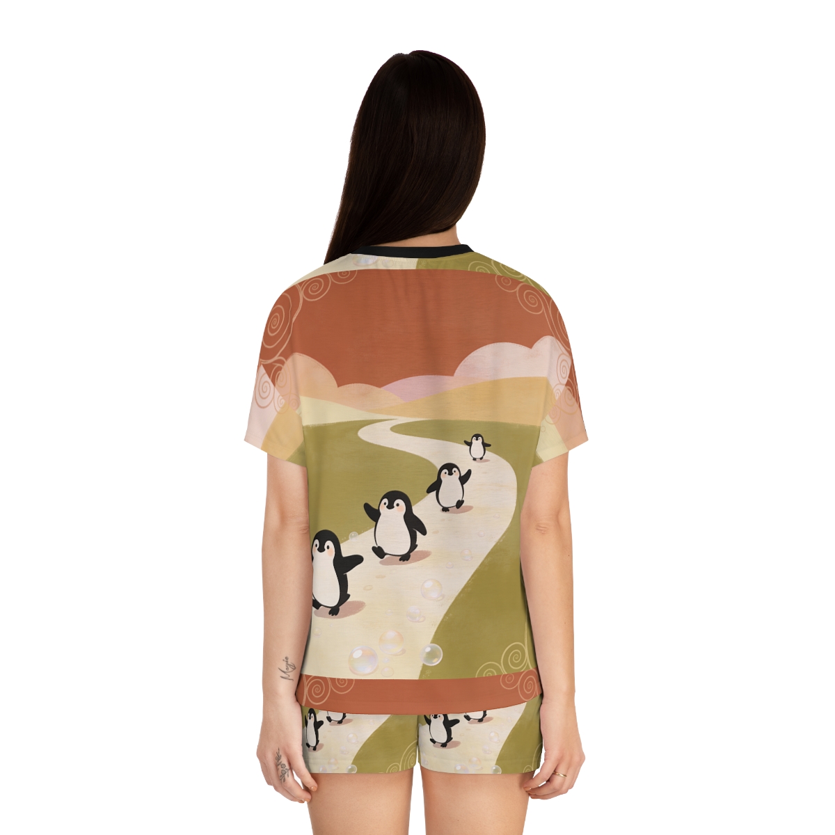 HD Ambertrail Penguins Women’s Short Pajama Set — additional view