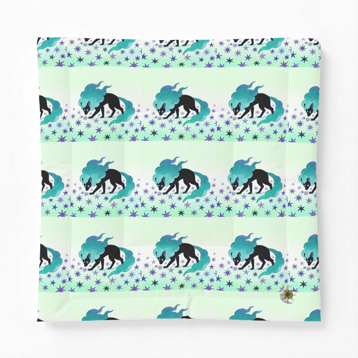 HD Stardrift Wolf Cotton-Shell Comforter — additional view