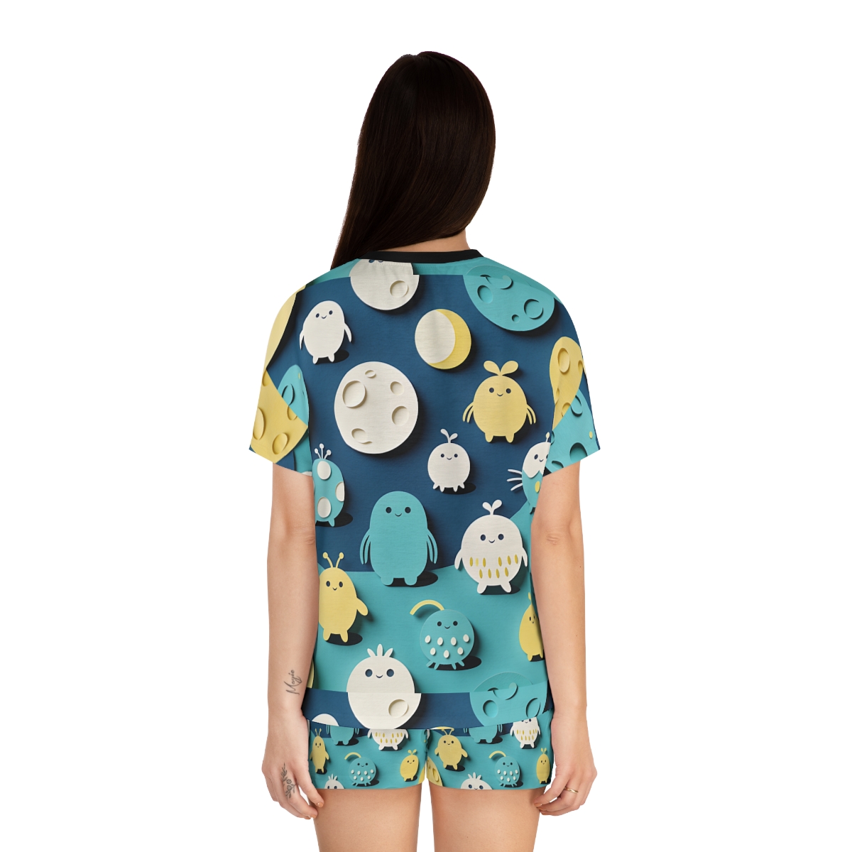 HD Moonbutton Friends Women’s Short Pajama Set — additional view