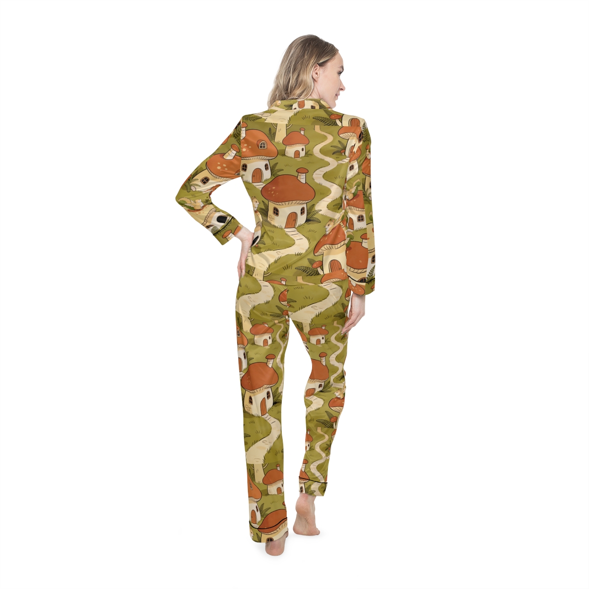HD Mosswing Village Women’s Satin Pajama Set — additional view