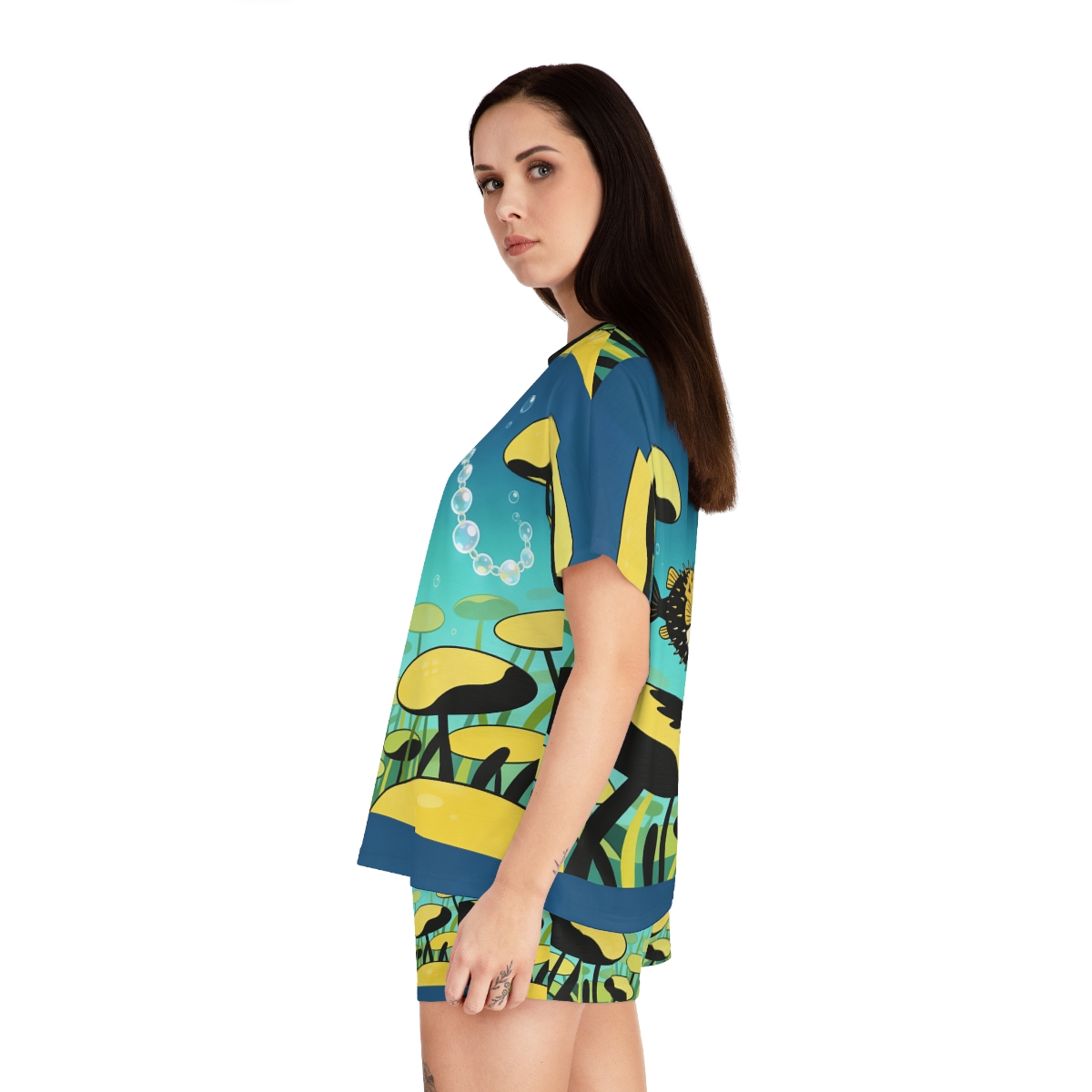 HD Bubblefin Meadow Women’s Short Pajama Set — additional view