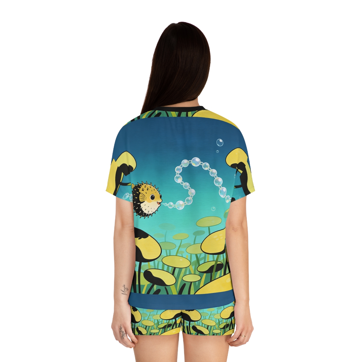 HD Bubblefin Meadow Women’s Short Pajama Set — additional view