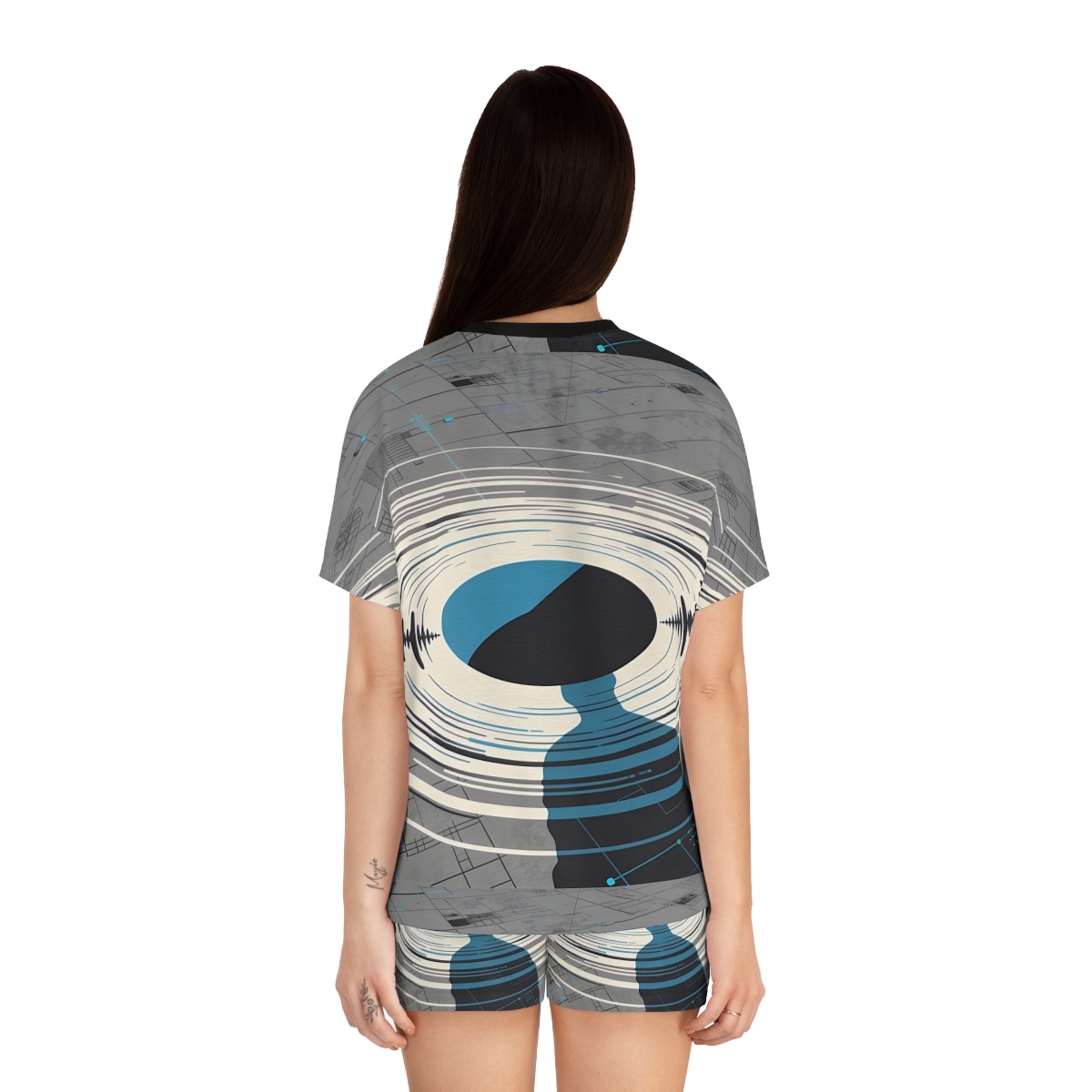 HD Echo Circuit Women’s Short Pajama Set — additional view
