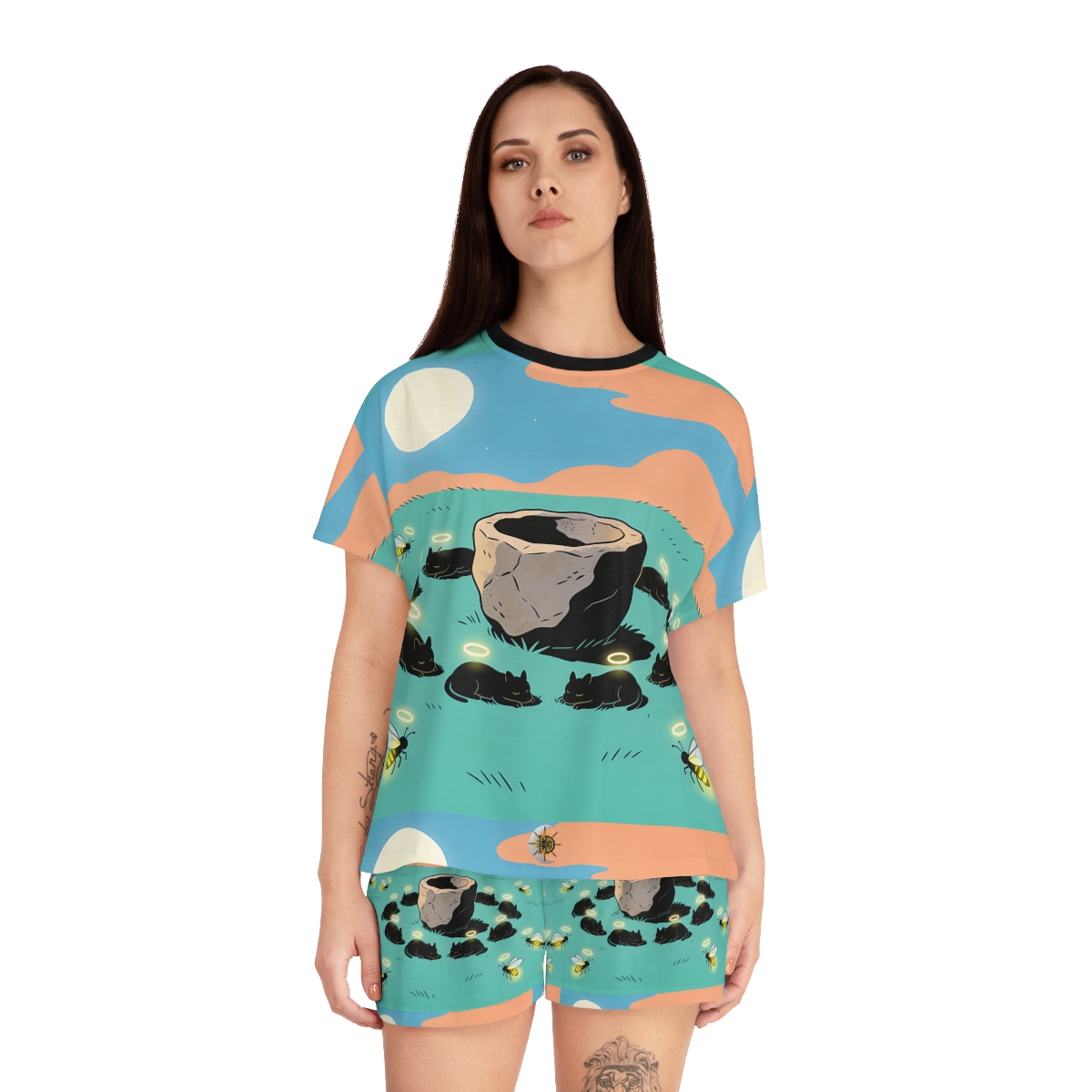 HD Moonhalo Cat Circle Women’s Short Pajama Set, other view.