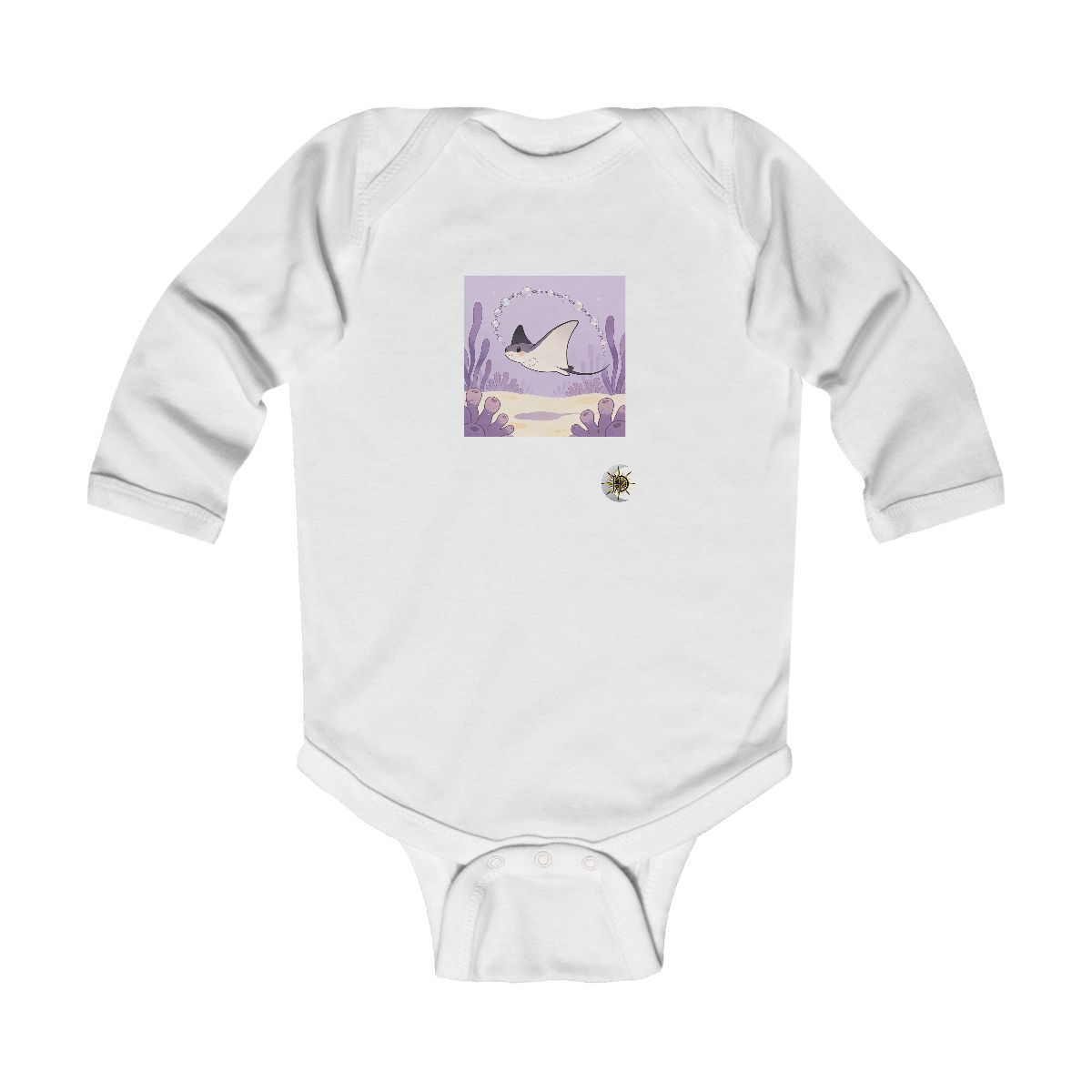 HD Tiny manta ray chasing a looping chain of bubbles Infant Long Sleeve Bodysuit