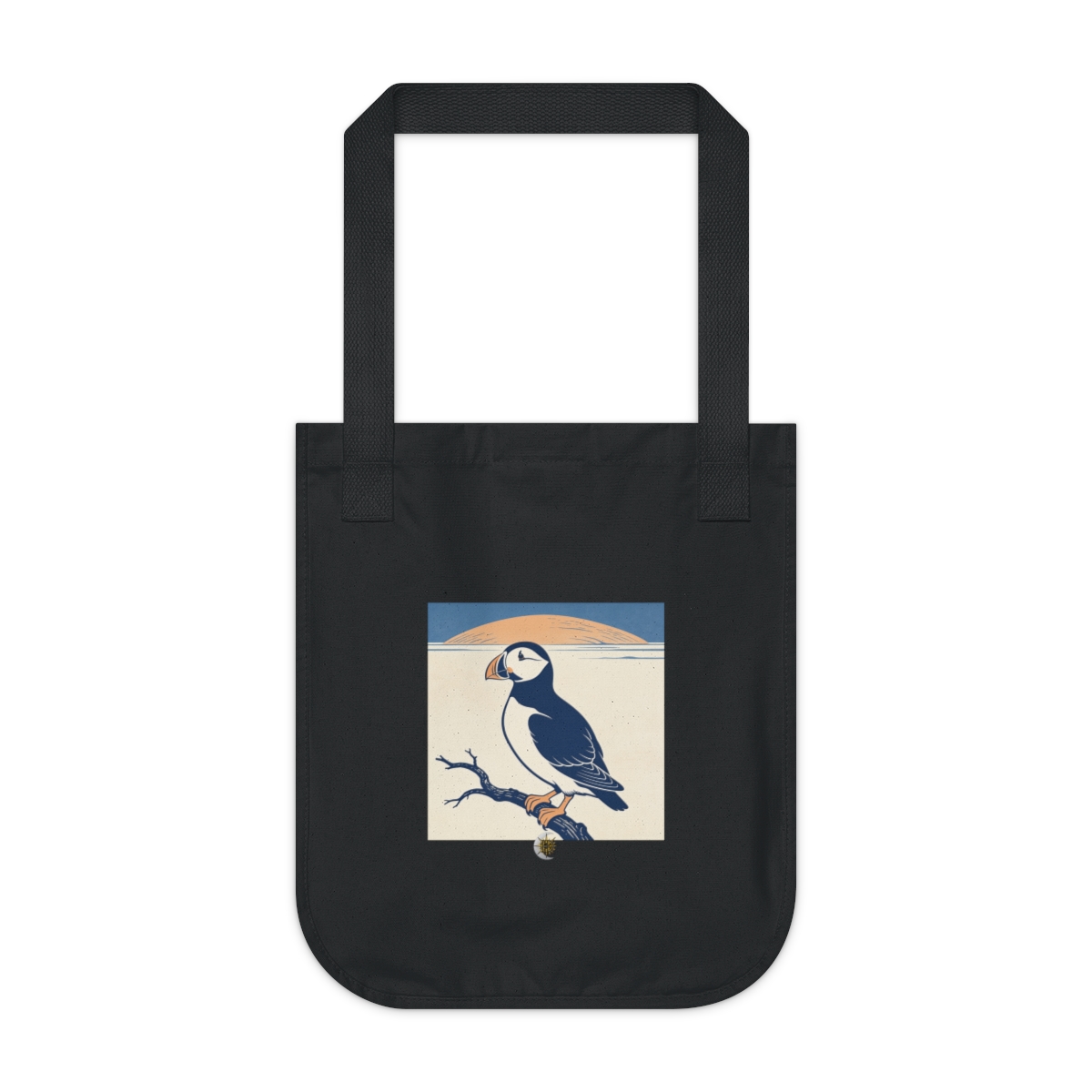 HD Puffin balancing on a curved bare branch Organic Canvas Tote