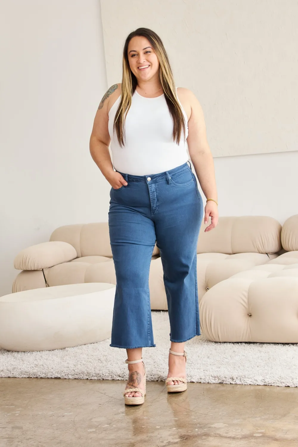 RFM Crop Chloe Jeans — Blue Slate